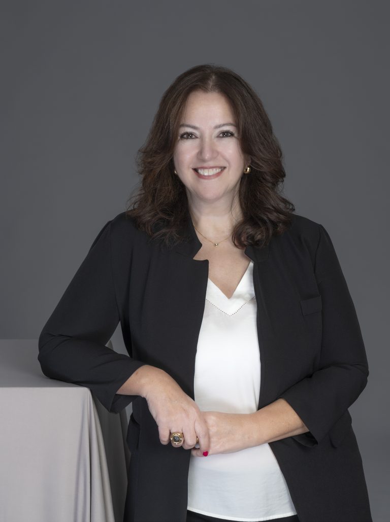 Yazar Olmak Çocukluk Hayalimdi: Bige Güven Kızılay